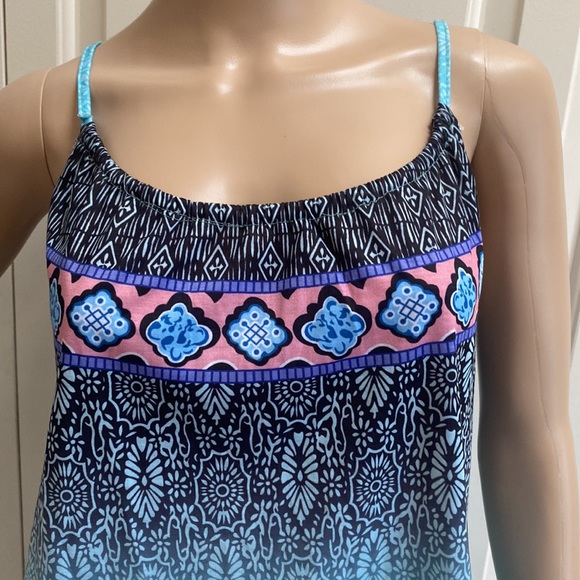 NWT Simple Favor Womens Size M Tank Top. Ombré teal and black. Great Pattern. - Picture 4 of 10